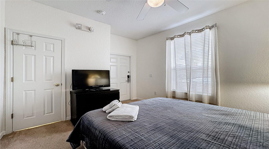 DAVENPORT, Florida 33897, 4 Bedrooms Bedrooms, ,3 BathroomsBathrooms,Residential,For Sale,MIRAMAR,0,MFRO6373047