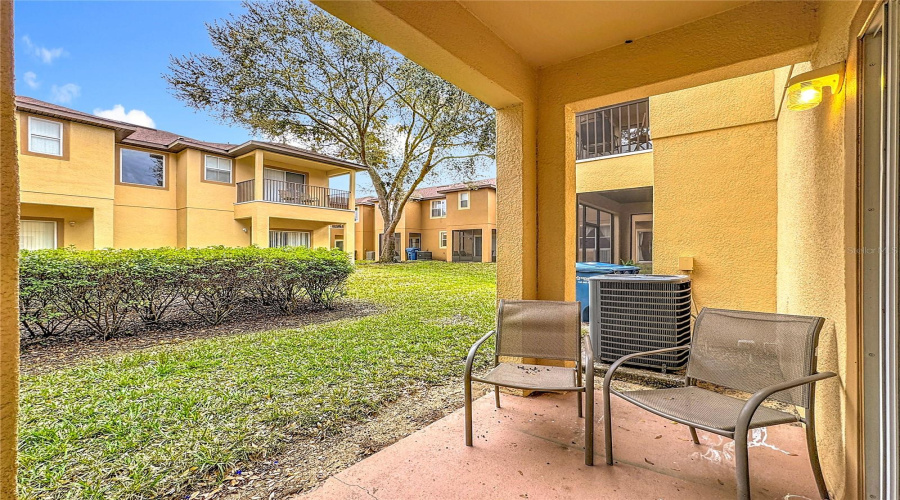 DAVENPORT, Florida 33897, 4 Bedrooms Bedrooms, ,3 BathroomsBathrooms,Residential,For Sale,MIRAMAR,0,MFRO6373047