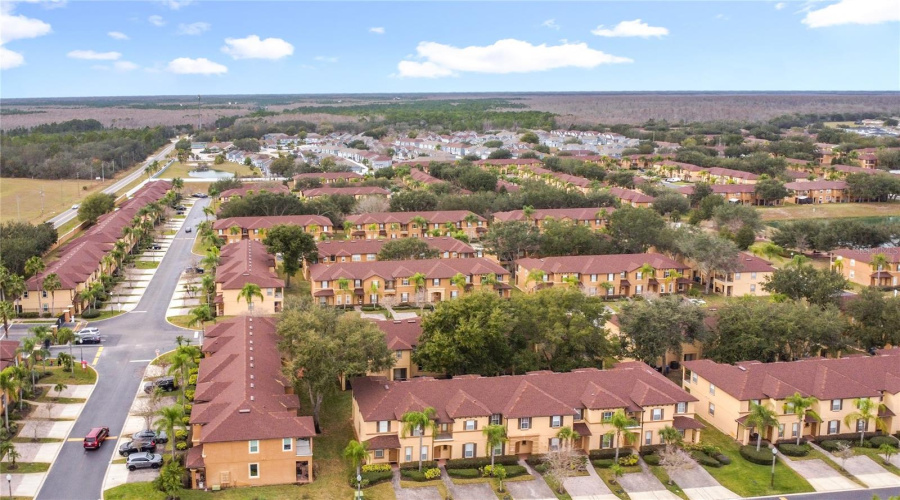 DAVENPORT, Florida 33897, 4 Bedrooms Bedrooms, ,3 BathroomsBathrooms,Residential,For Sale,MIRAMAR,0,MFRO6373047