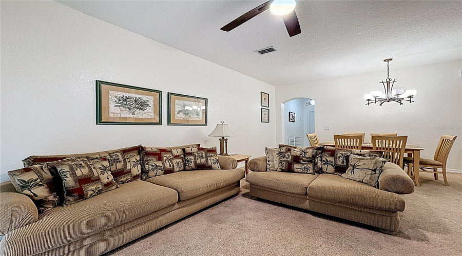 DAVENPORT, Florida 33897, 4 Bedrooms Bedrooms, ,3 BathroomsBathrooms,Residential,For Sale,MIRAMAR,0,MFRO6373047