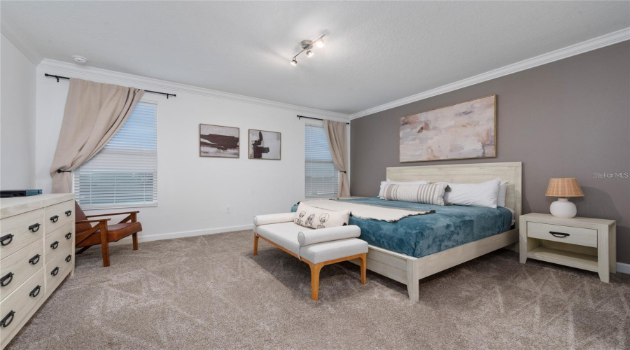 DAVENPORT, Florida 33896, 6 Bedrooms Bedrooms, ,5 BathroomsBathrooms,Residential,For Sale,SOMMERSET HILLS,0,MFRO6373524