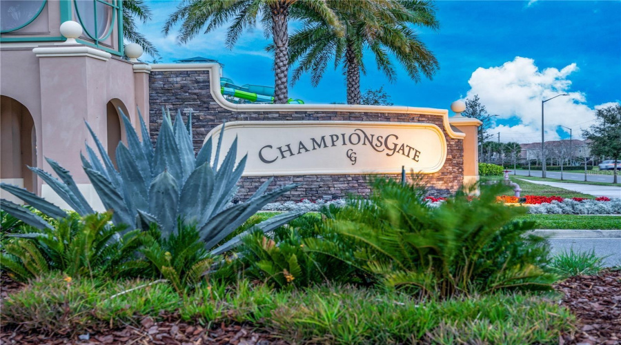 DAVENPORT, Florida 33896, 6 Bedrooms Bedrooms, ,5 BathroomsBathrooms,Residential,For Sale,SOMMERSET HILLS,0,MFRO6373524