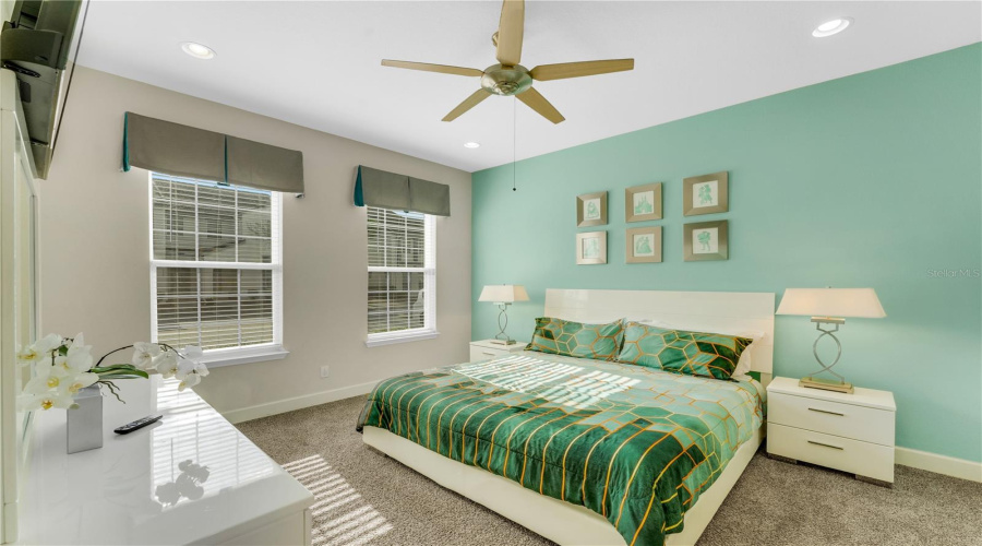 DAVENPORT, Florida 33896, 4 Bedrooms Bedrooms, ,3 BathroomsBathrooms,Residential,For Sale,CAPTIVA,0,MFRO6373621