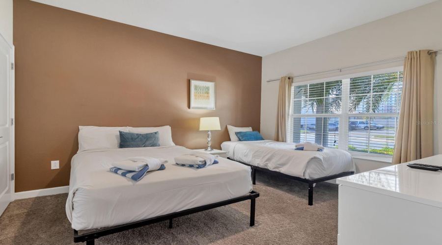 KISSIMMEE, Florida 34746, 4 Bedrooms Bedrooms, ,3 BathroomsBathrooms,Residential,For Sale,WINDERMERE,0,MFRO6374150