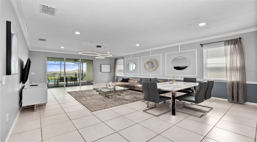 DAVENPORT, Florida 33897, 6 Bedrooms Bedrooms, ,4 BathroomsBathrooms,Residential,For Sale,LANA,0,MFRO6374634