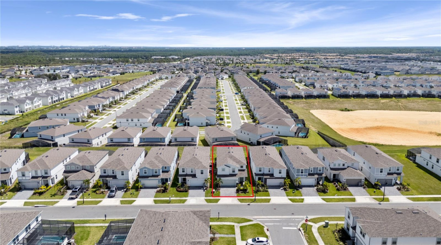 DAVENPORT, Florida 33897, 6 Bedrooms Bedrooms, ,4 BathroomsBathrooms,Residential,For Sale,LANA,0,MFRO6374634