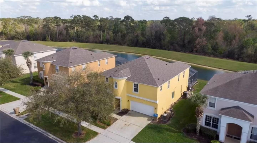 KISSIMMEE, Florida 34747, 7 Bedrooms Bedrooms, ,5 BathroomsBathrooms,Residential,For Sale,LA ISLA,0,MFRS5141940