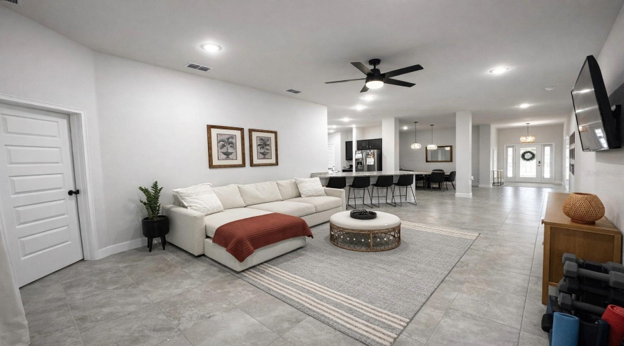 DAVENPORT, Florida 33837, 4 Bedrooms Bedrooms, ,3 BathroomsBathrooms,Residential,For Sale,DENALI,0,MFRO6373986