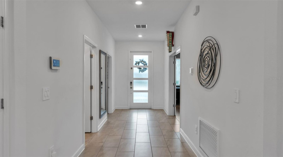 DAVENPORT, Florida 33896, 8 Bedrooms Bedrooms, ,5 BathroomsBathrooms,Residential,For Sale,SOMMERSET HILLS,0,MFRP4937389