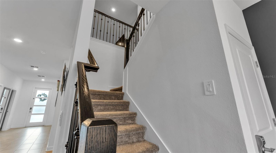 DAVENPORT, Florida 33896, 8 Bedrooms Bedrooms, ,5 BathroomsBathrooms,Residential,For Sale,SOMMERSET HILLS,0,MFRP4937389