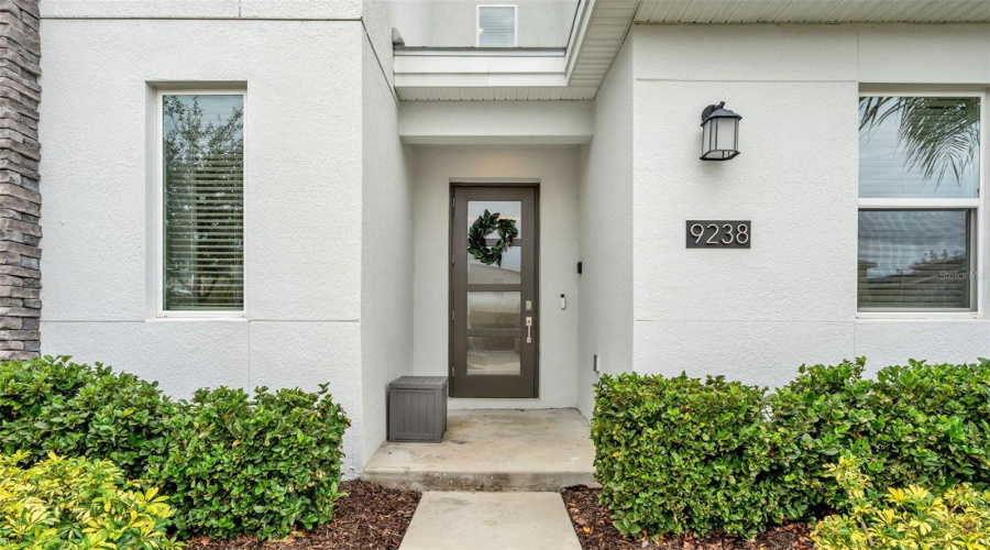 DAVENPORT, Florida 33896, 8 Bedrooms Bedrooms, ,5 BathroomsBathrooms,Residential,For Sale,SOMMERSET HILLS,0,MFRP4937389