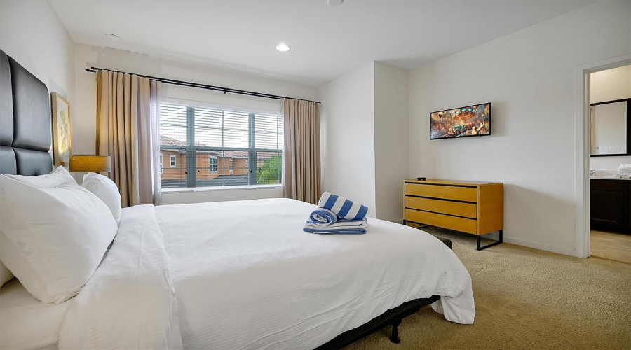 KISSIMMEE, Florida 34746, 2 Bedrooms Bedrooms, ,2 BathroomsBathrooms,Residential,For Sale,CORVETTE,0,MFRO6324433