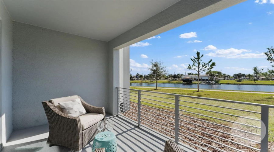 KISSIMMEE, Florida 34746, 2 Bedrooms Bedrooms, ,2 BathroomsBathrooms,Residential,For Sale,PARADOX,0,MFRO6373831