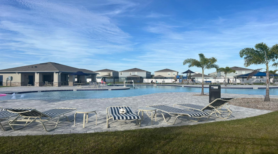 DAVENPORT, Florida 33837, 3 Bedrooms Bedrooms, ,2 BathroomsBathrooms,Residential,For Sale,CEDAR KEY,0,MFRS5141905