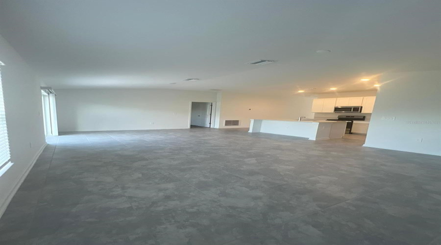 DAVENPORT, Florida 33837, 3 Bedrooms Bedrooms, ,2 BathroomsBathrooms,Residential,For Sale,CEDAR KEY,0,MFRS5141905