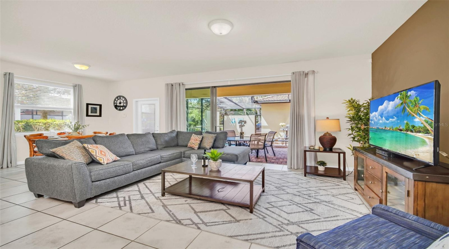 KISSIMMEE, Florida 34747, 5 Bedrooms Bedrooms, ,4 BathroomsBathrooms,Residential,For Sale,ROME,0,MFRO6374736