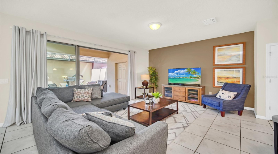 KISSIMMEE, Florida 34747, 5 Bedrooms Bedrooms, ,4 BathroomsBathrooms,Residential,For Sale,ROME,0,MFRO6374736