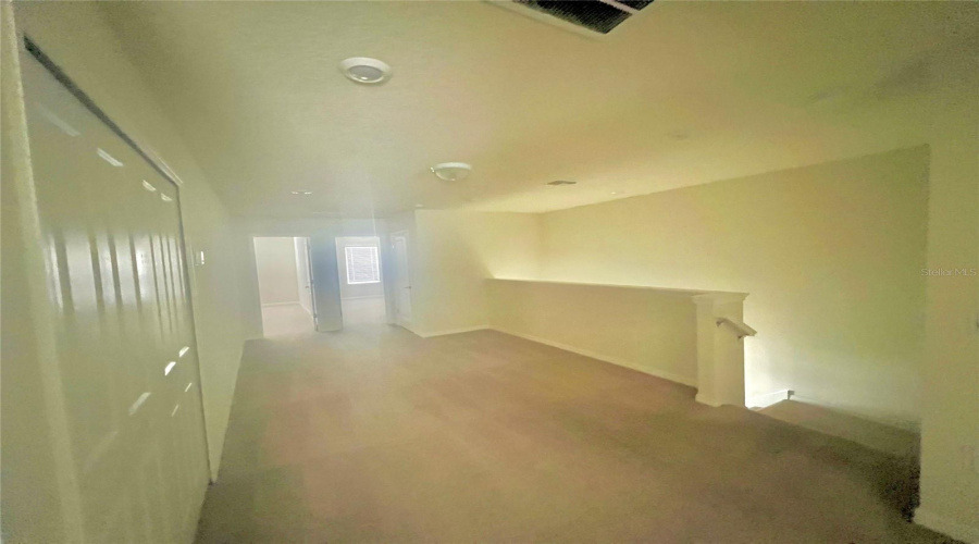 DAVENPORT, Florida 33897, 5 Bedrooms Bedrooms, ,4 BathroomsBathrooms,Residential,For Sale,JETTY,0,MFRO6374742