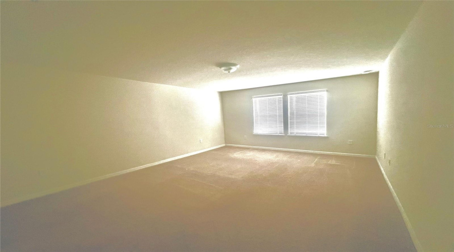 DAVENPORT, Florida 33897, 5 Bedrooms Bedrooms, ,4 BathroomsBathrooms,Residential,For Sale,JETTY,0,MFRO6374742