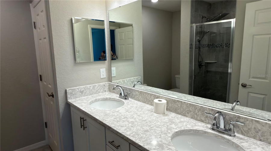 DAVENPORT, Florida 33837, 3 Bedrooms Bedrooms, ,2 BathroomsBathrooms,Residential,For Sale,CASCADE,0,MFRS5141969