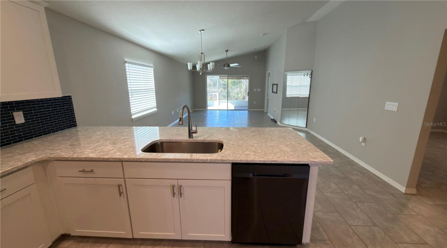 DAVENPORT, Florida 33837, 3 Bedrooms Bedrooms, ,2 BathroomsBathrooms,Residential,For Sale,CASCADE,0,MFRS5141969