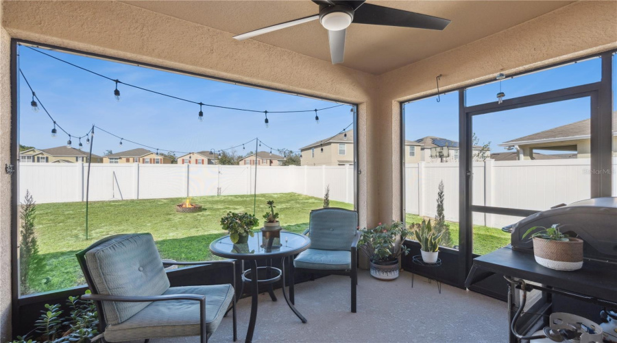 DAVENPORT, Florida 33896, 4 Bedrooms Bedrooms, ,2 BathroomsBathrooms,Residential,For Sale,TANGLEWOOD,0,MFRO6374775