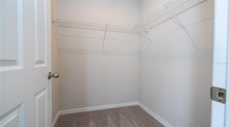 DAVENPORT, Florida 33896, 4 Bedrooms Bedrooms, ,3 BathroomsBathrooms,Residential,For Sale,VISTA VILLAGES,0,MFRO6374791