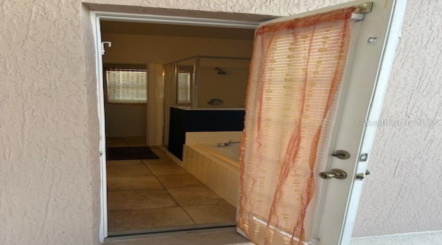 KISSIMMEE, Florida 34747, 4 Bedrooms Bedrooms, ,3 BathroomsBathrooms,Residential,For Sale,ONEIDA,0,MFRO6358789