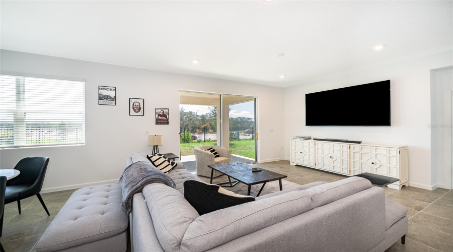 KISSIMMEE, Florida 34747, 3 Bedrooms Bedrooms, ,2 BathroomsBathrooms,Residential,For Sale,TURQUOISE WAVES,0,MFRO6337335