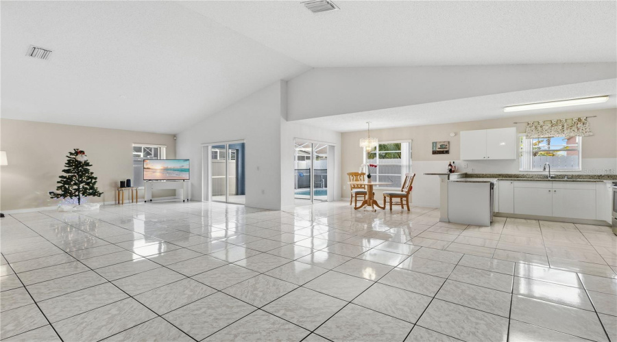 KISSIMMEE, Florida 34746, 3 Bedrooms Bedrooms, ,2 BathroomsBathrooms,Residential,For Sale,HAMLET,0,MFRS5140436