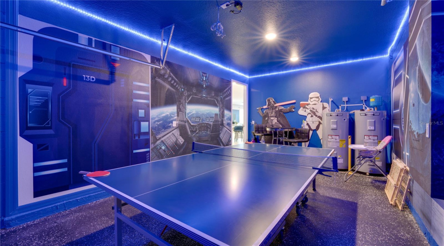 KISSIMMEE, Florida 34747, 7 Bedrooms Bedrooms, ,6 BathroomsBathrooms,Residential,For Sale,COCONUT BREEZE,0,MFRO6374170