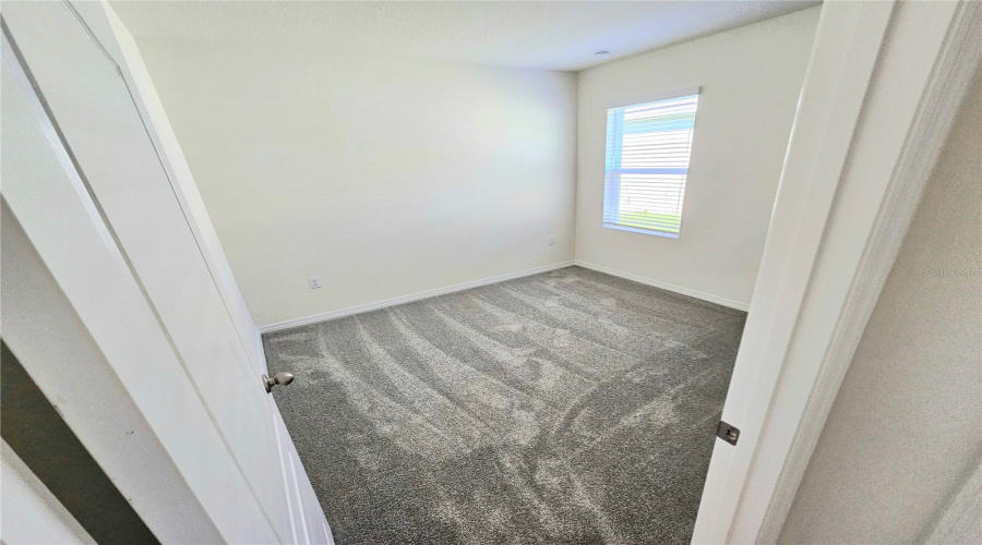 DAVENPORT, Florida 33837, 3 Bedrooms Bedrooms, ,2 BathroomsBathrooms,Residential,For Sale,HOLODAK,0,MFRS5129251