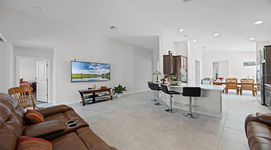 KISSIMMEE, Florida 34746, 4 Bedrooms Bedrooms, ,2 BathroomsBathrooms,Residential,For Sale,GOBLET COVE,0,MFRS5130719