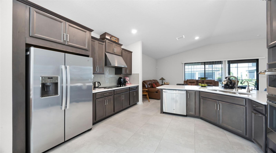 KISSIMMEE, Florida 34746, 4 Bedrooms Bedrooms, ,2 BathroomsBathrooms,Residential,For Sale,GOBLET COVE,0,MFRS5130719