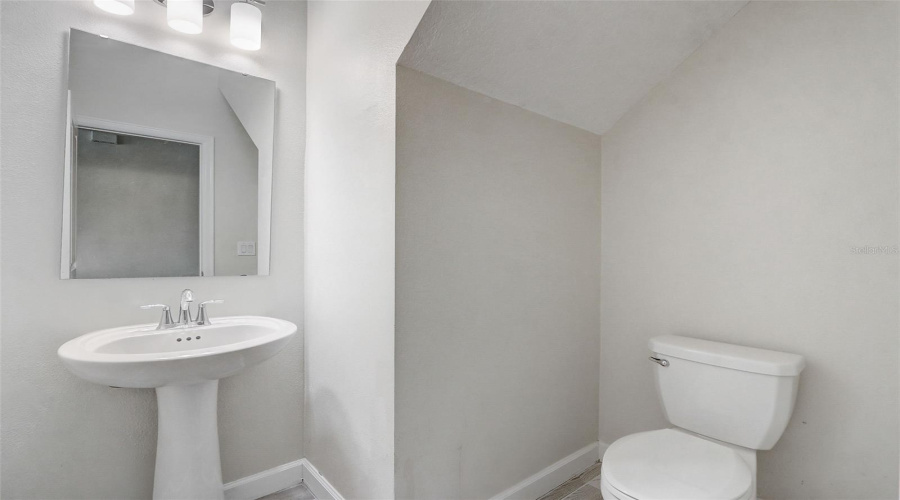 KISSIMMEE, Florida 34746, 5 Bedrooms Bedrooms, ,3 BathroomsBathrooms,Residential,For Sale,CRESCENT MOON,0,MFRO6374236