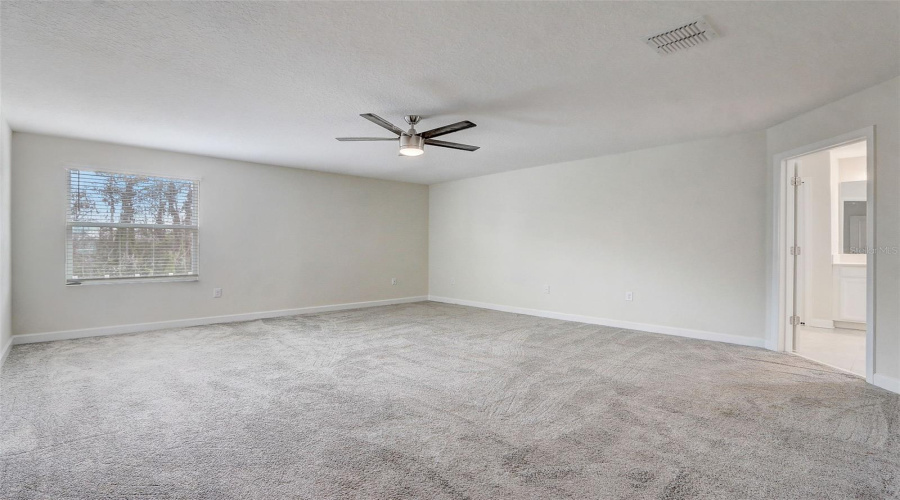 KISSIMMEE, Florida 34746, 5 Bedrooms Bedrooms, ,3 BathroomsBathrooms,Residential,For Sale,CRESCENT MOON,0,MFRO6374236