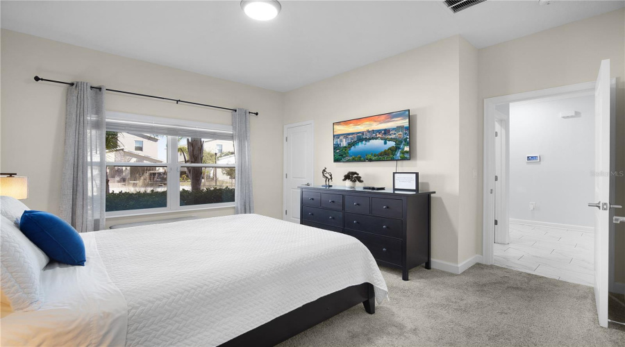 Bedroom 1 (1st Floor)