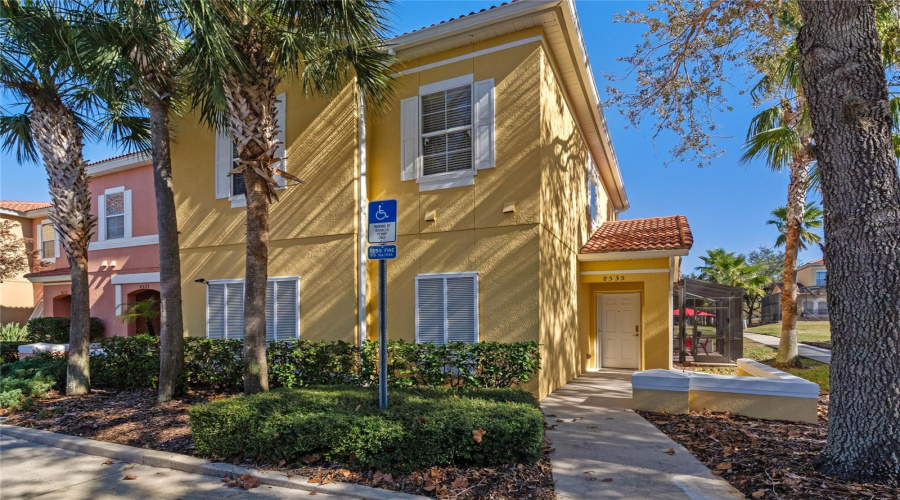 KISSIMMEE, Florida 34747, 4 Bedrooms Bedrooms, ,3 BathroomsBathrooms,Residential,For Sale,BAY LILLY,0,MFRS5141962