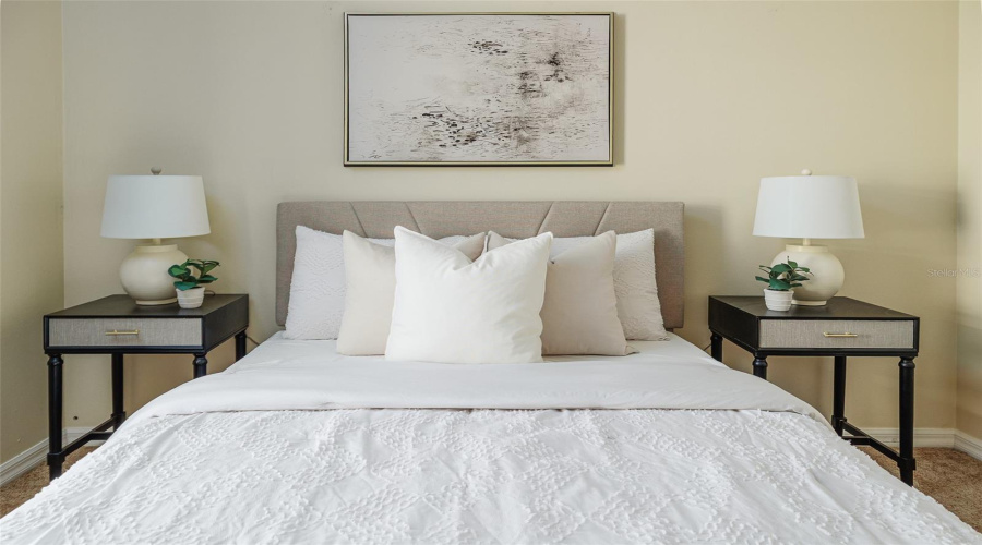 DAVENPORT, Florida 33896, 4 Bedrooms Bedrooms, ,2 BathroomsBathrooms,Residential,For Sale,ROBIN,0,MFRL4958683