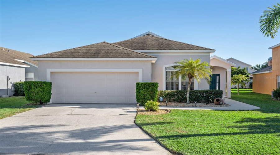 DAVENPORT, Florida 33897, 3 Bedrooms Bedrooms, ,2 BathroomsBathrooms,Residential,For Sale,CORVINA,0,MFRS5142046