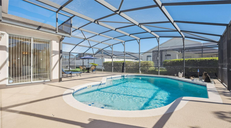 DAVENPORT, Florida 33897, 3 Bedrooms Bedrooms, ,2 BathroomsBathrooms,Residential,For Sale,CORVINA,0,MFRS5142046