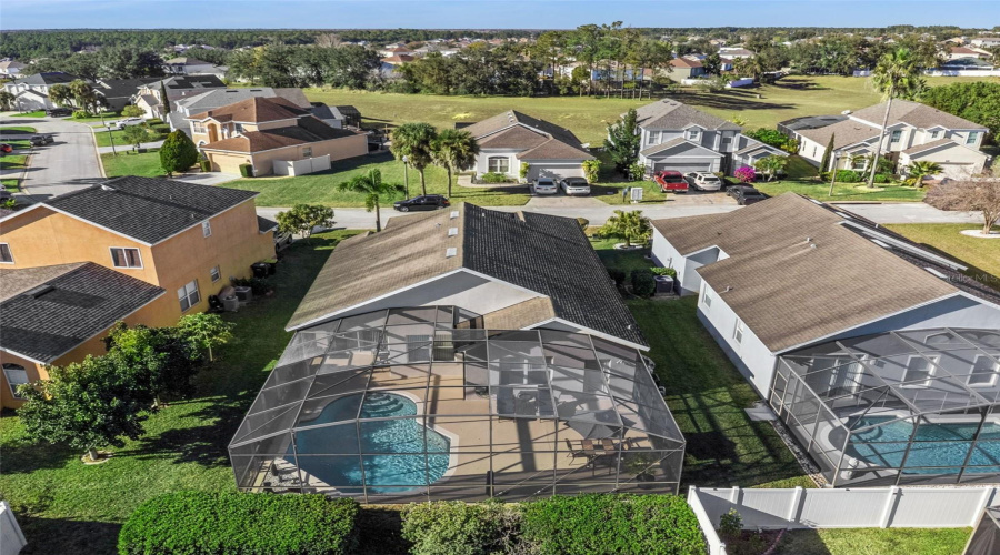 DAVENPORT, Florida 33897, 3 Bedrooms Bedrooms, ,2 BathroomsBathrooms,Residential,For Sale,CORVINA,0,MFRS5142046