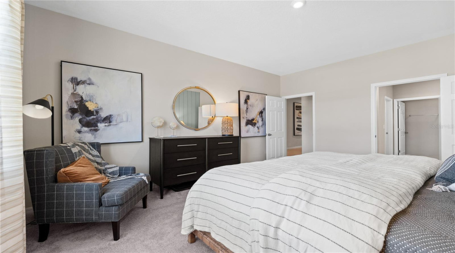 DAVENPORT, Florida 33837, 4 Bedrooms Bedrooms, ,2 BathroomsBathrooms,Residential,For Sale,RISING,0,MFRO6375081