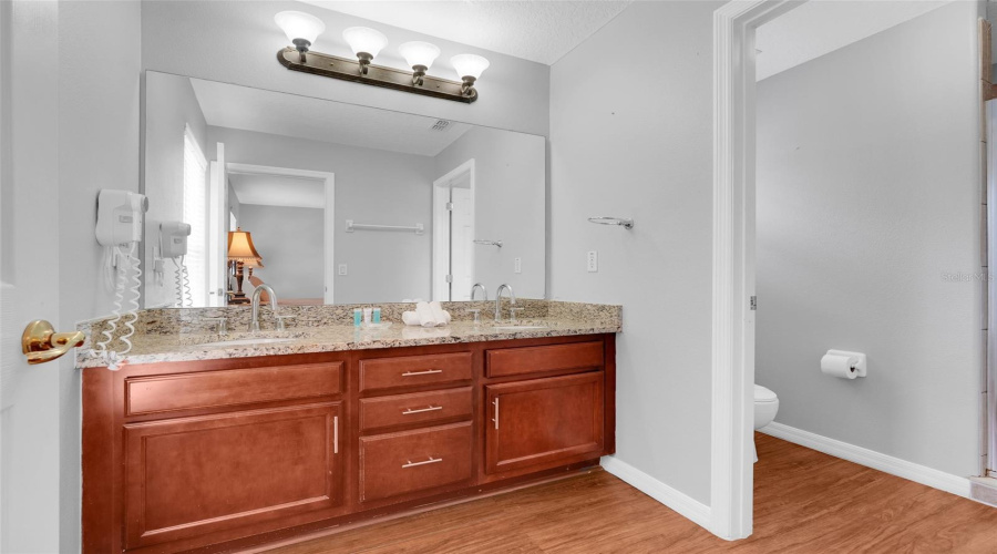 KISSIMMEE, Florida 34747, 6 Bedrooms Bedrooms, ,4 BathroomsBathrooms,Residential,For Sale,ACADIA ESTATES,0,MFRO6375082