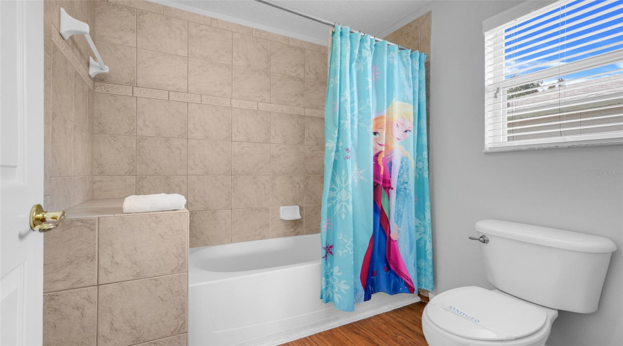 KISSIMMEE, Florida 34747, 6 Bedrooms Bedrooms, ,4 BathroomsBathrooms,Residential,For Sale,ACADIA ESTATES,0,MFRO6375082