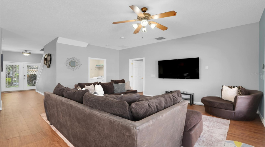 KISSIMMEE, Florida 34747, 6 Bedrooms Bedrooms, ,4 BathroomsBathrooms,Residential,For Sale,ACADIA ESTATES,0,MFRO6375082