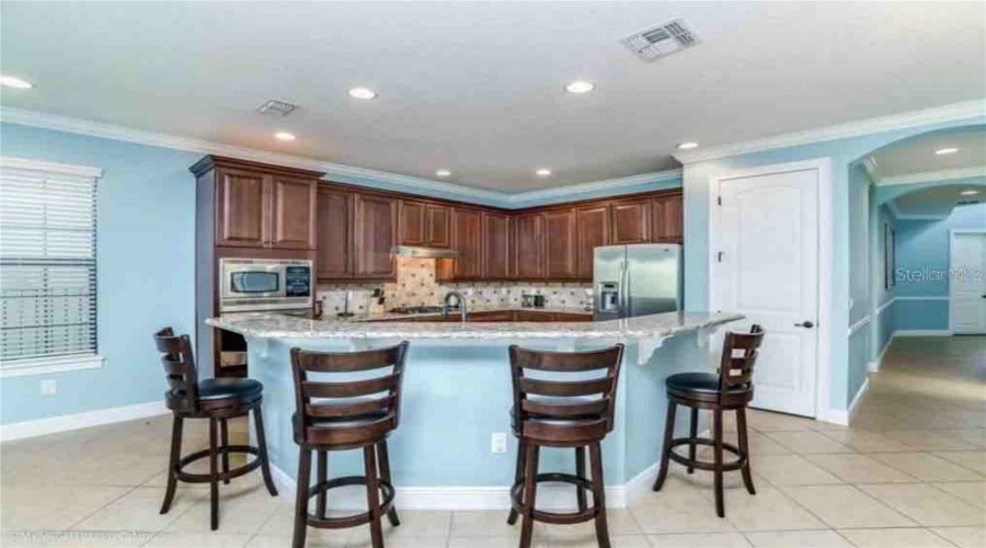 REUNION, Florida 34747, 5 Bedrooms Bedrooms, ,4 BathroomsBathrooms,Residential,For Sale,CASTLE PINES,0,MFRO6374778