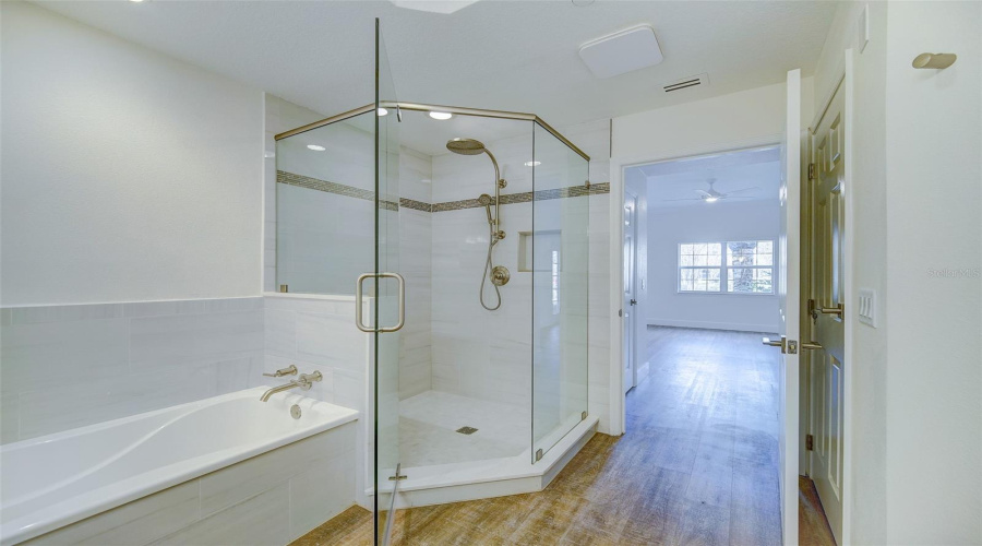 REUNION, Florida 34747, 3 Bedrooms Bedrooms, ,3 BathroomsBathrooms,Residential,For Sale,WHISPER,0,MFRO6352740