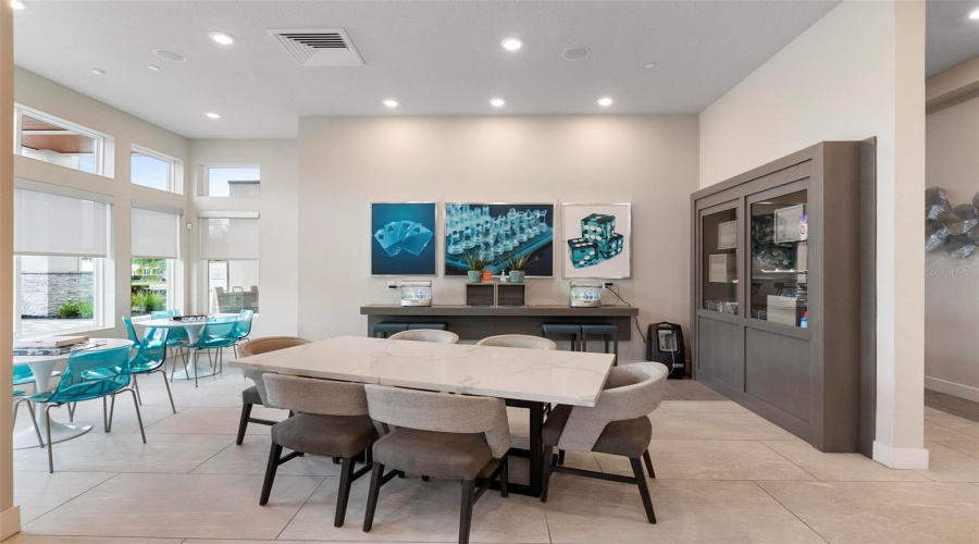 KISSIMMEE, Florida 34747, 4 Bedrooms Bedrooms, ,3 BathroomsBathrooms,Residential,For Sale,SANDY RIDGE,0,MFRV4940792