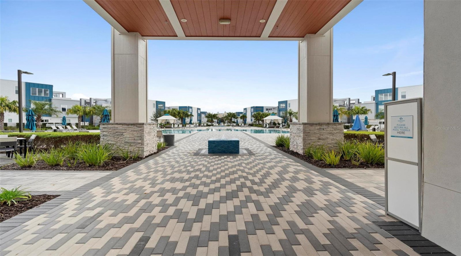 KISSIMMEE, Florida 34747, 4 Bedrooms Bedrooms, ,3 BathroomsBathrooms,Residential,For Sale,SANDY RIDGE,0,MFRV4940792